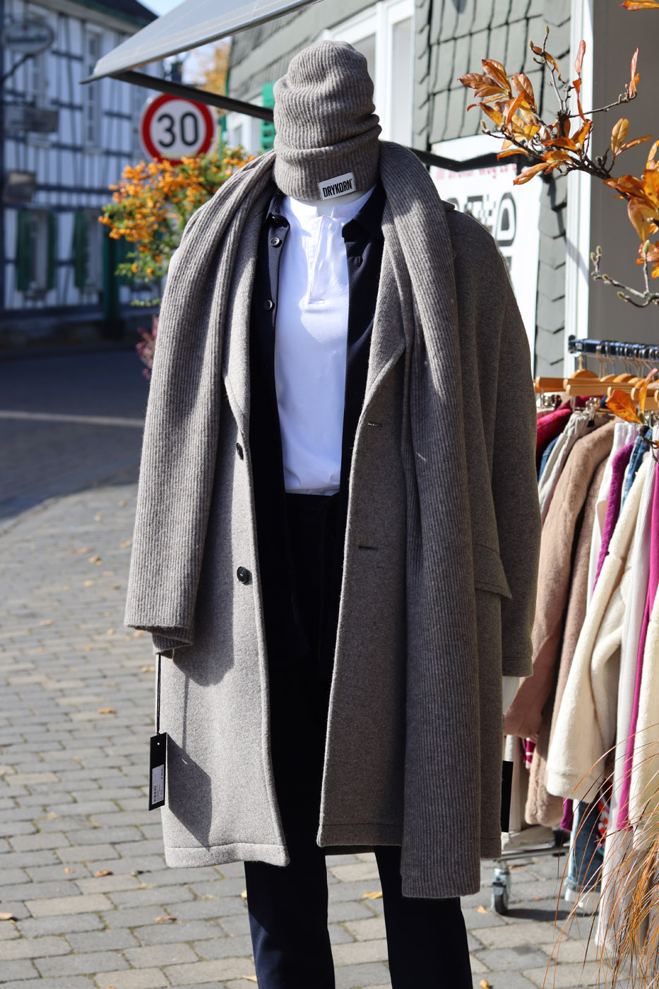 drykorn_formen-hw22_0378